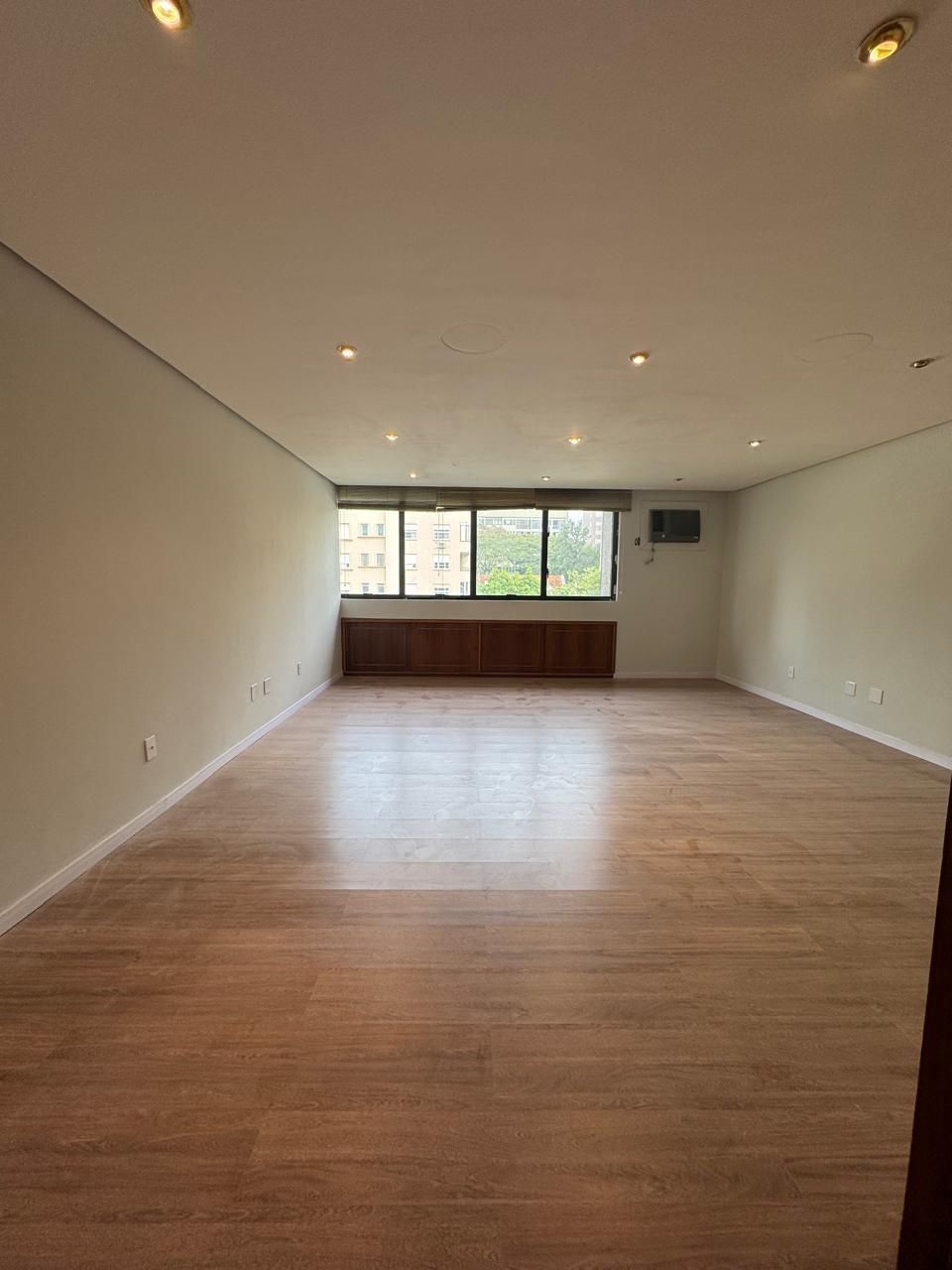 Sala Comercial no bairro Moinhos de Vento