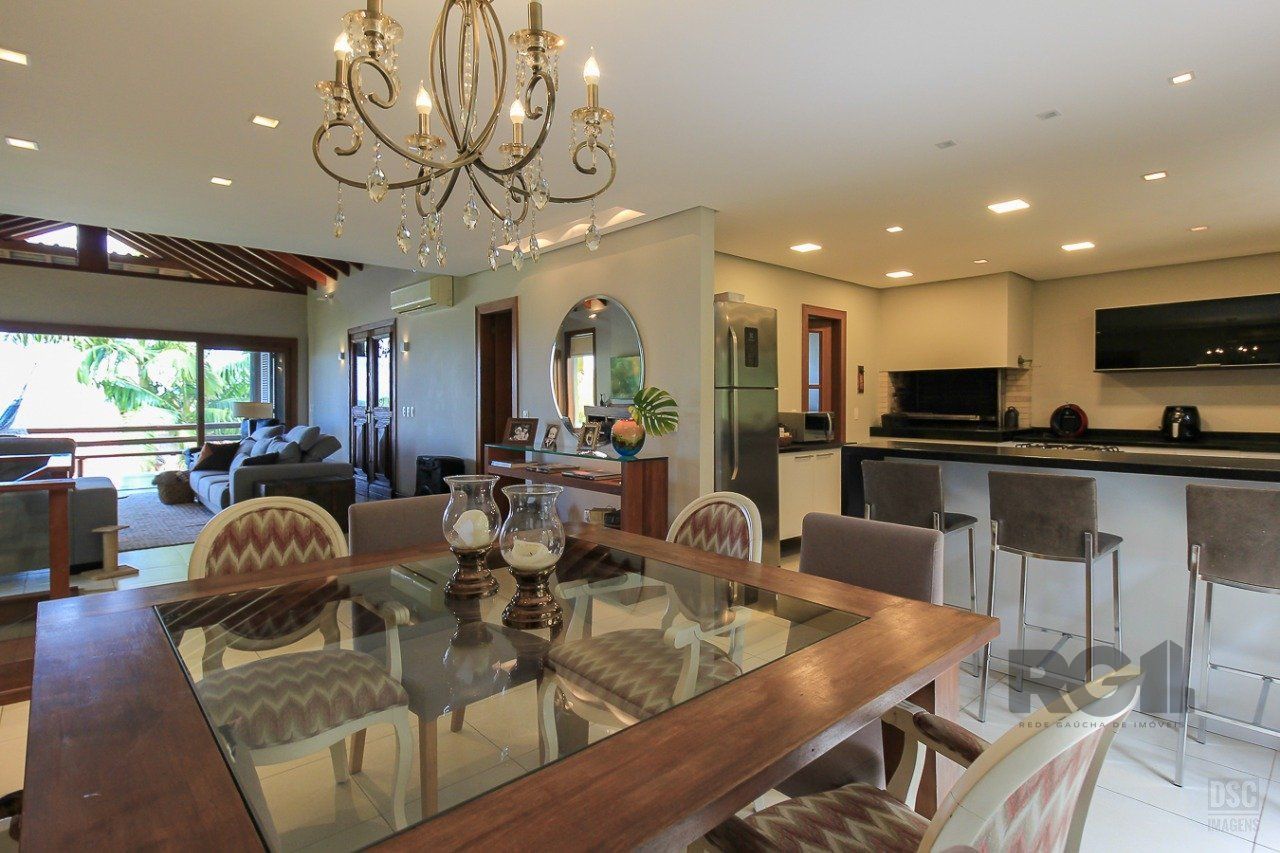 Casa de Condomínio à venda com 3 quartos, 248m² - Foto 9