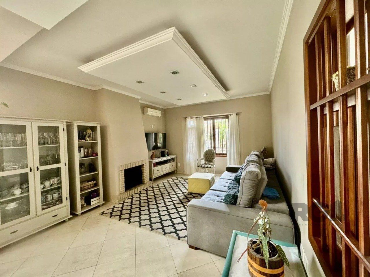 Casa à venda com 3 quartos, 144m² - Foto 3