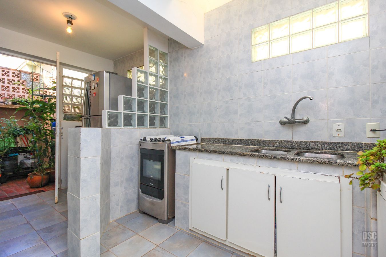 Casa de Condomínio à venda com 3 quartos, 133m² - Foto 12