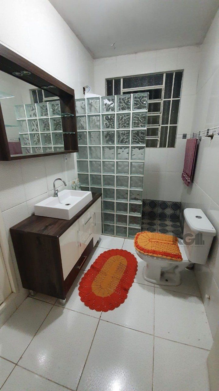 Casa à venda com 3 quartos, 211m² - Foto 14