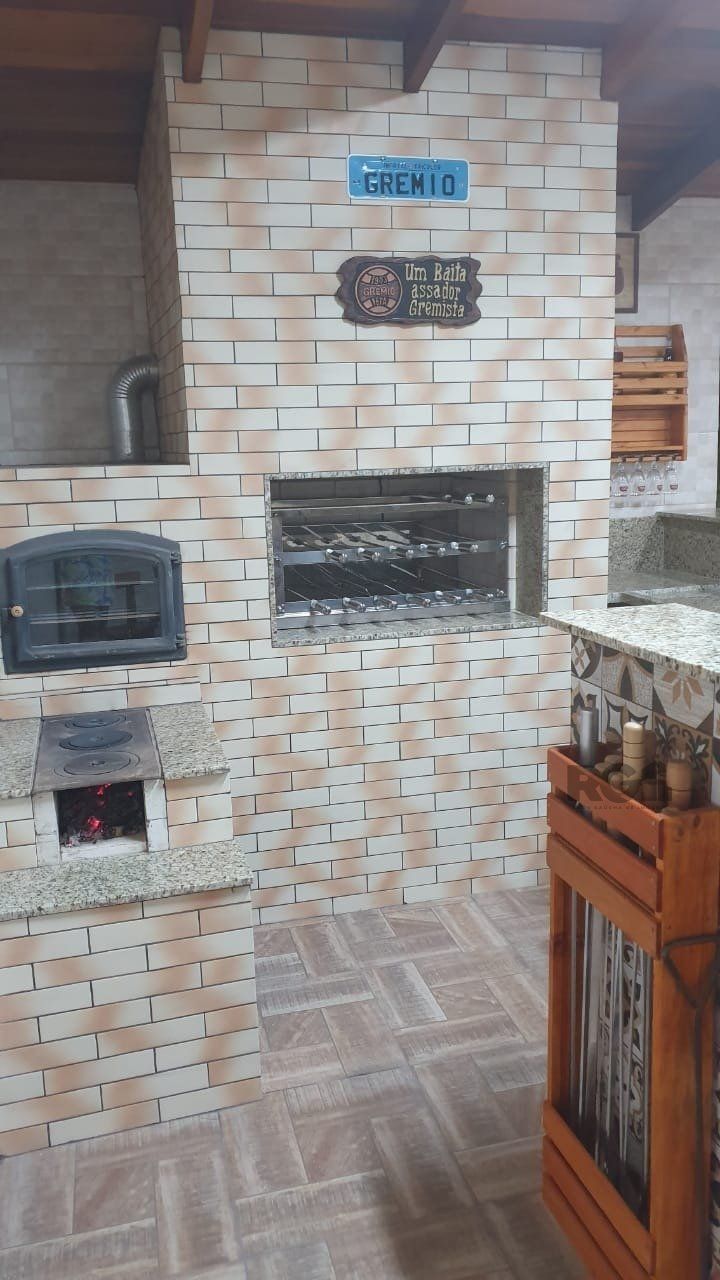 Casa à venda com 3 quartos, 211m² - Foto 10