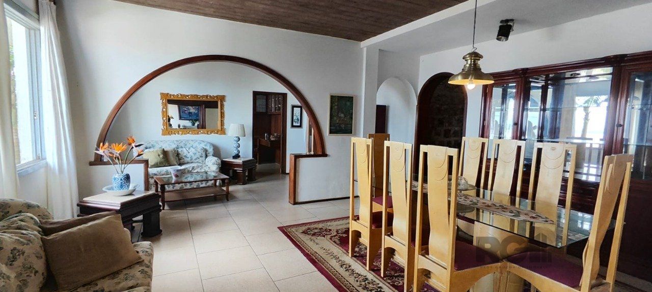 Casa à venda com 3 quartos, 347m² - Foto 7