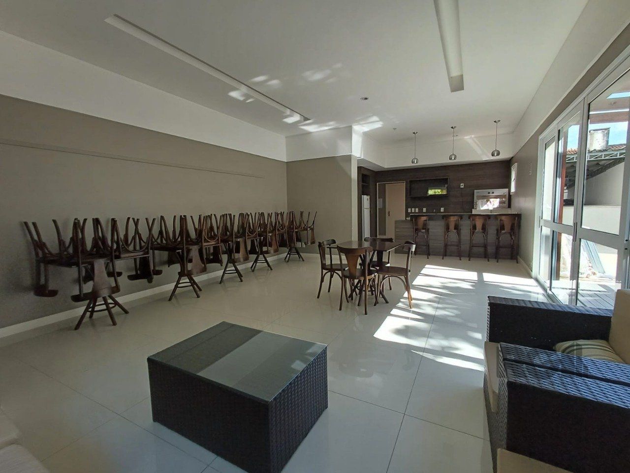 Apartamento à venda com 2 quartos, 68m² - Foto 21