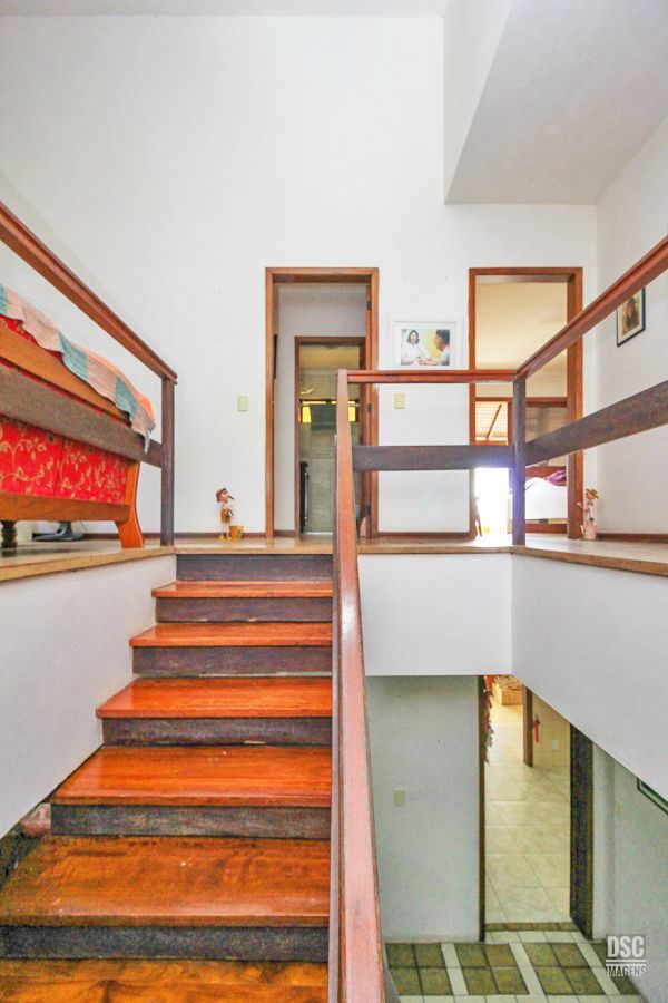 Casa à venda com 5 quartos, 305m² - Foto 26
