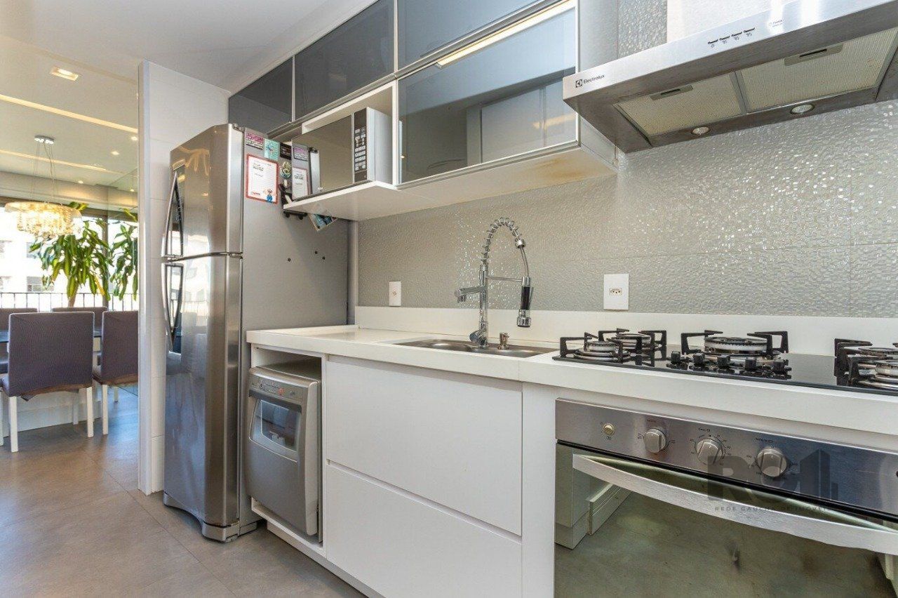 Apartamento à venda com 3 quartos, 104m² - Foto 12