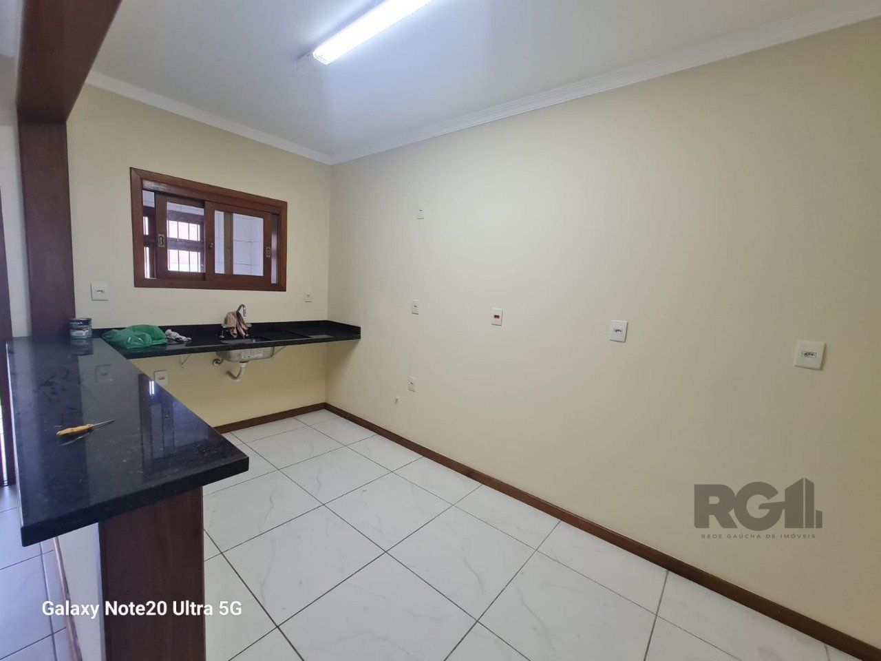 Casa à venda com 3 quartos, 150m² - Foto 4