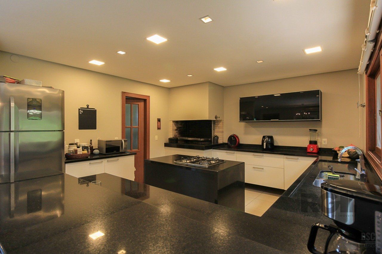 Casa de Condomínio à venda com 3 quartos, 248m² - Foto 12