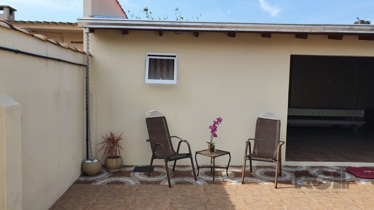 Casa à venda com 3 quartos, 211m² - Foto 25