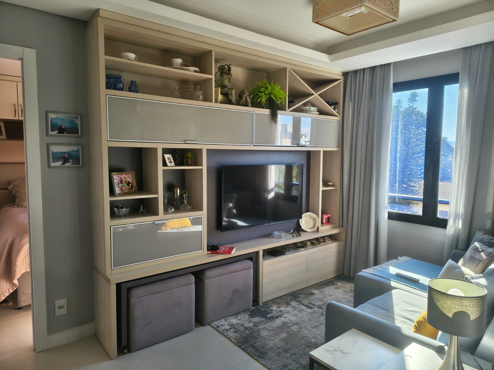 Apartamento 01 dormitório mobiliado com vaga próximo ao Barra Shopping Sul