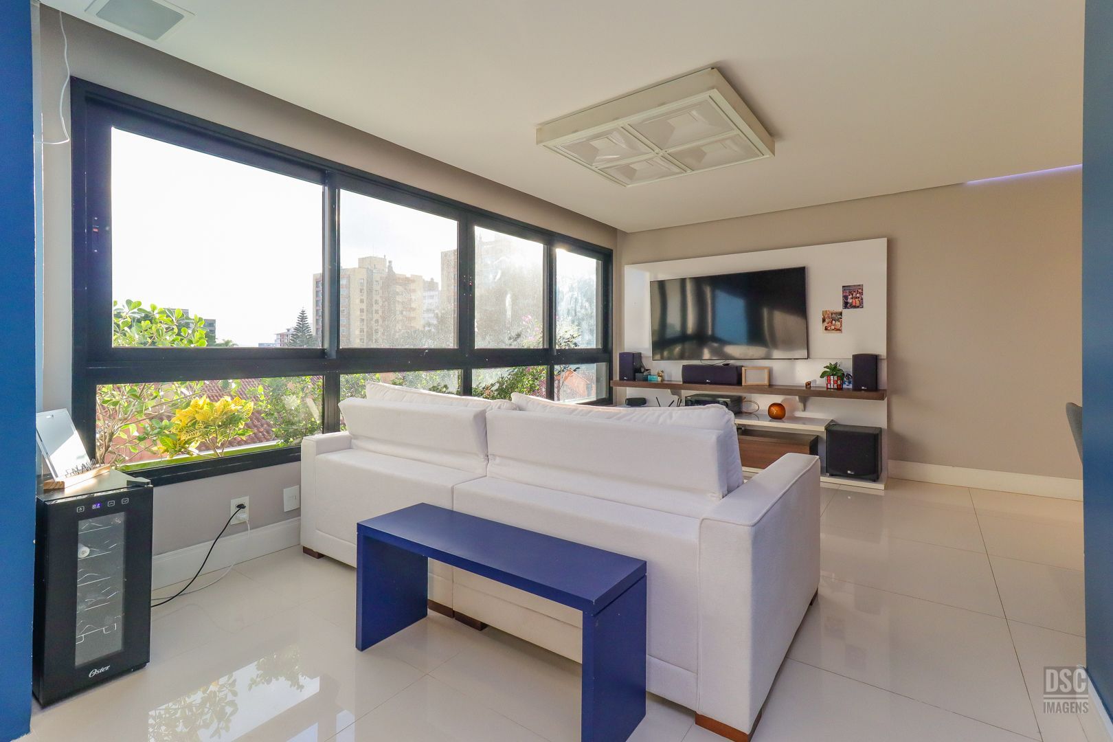Apartamento à venda com 3 quartos, 83m² - Foto 3