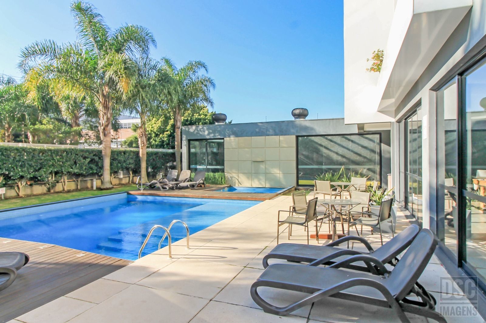 Apartamento à venda com 2 quartos, 65m² - Foto 18