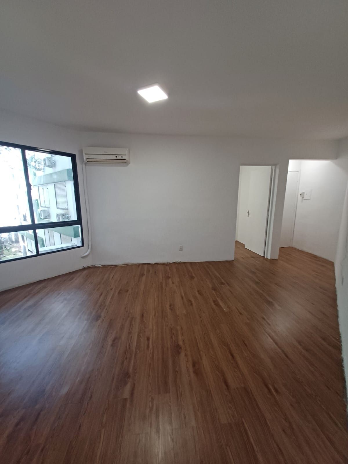 Apartamento à venda com 1 quarto, 45m² - Foto 10