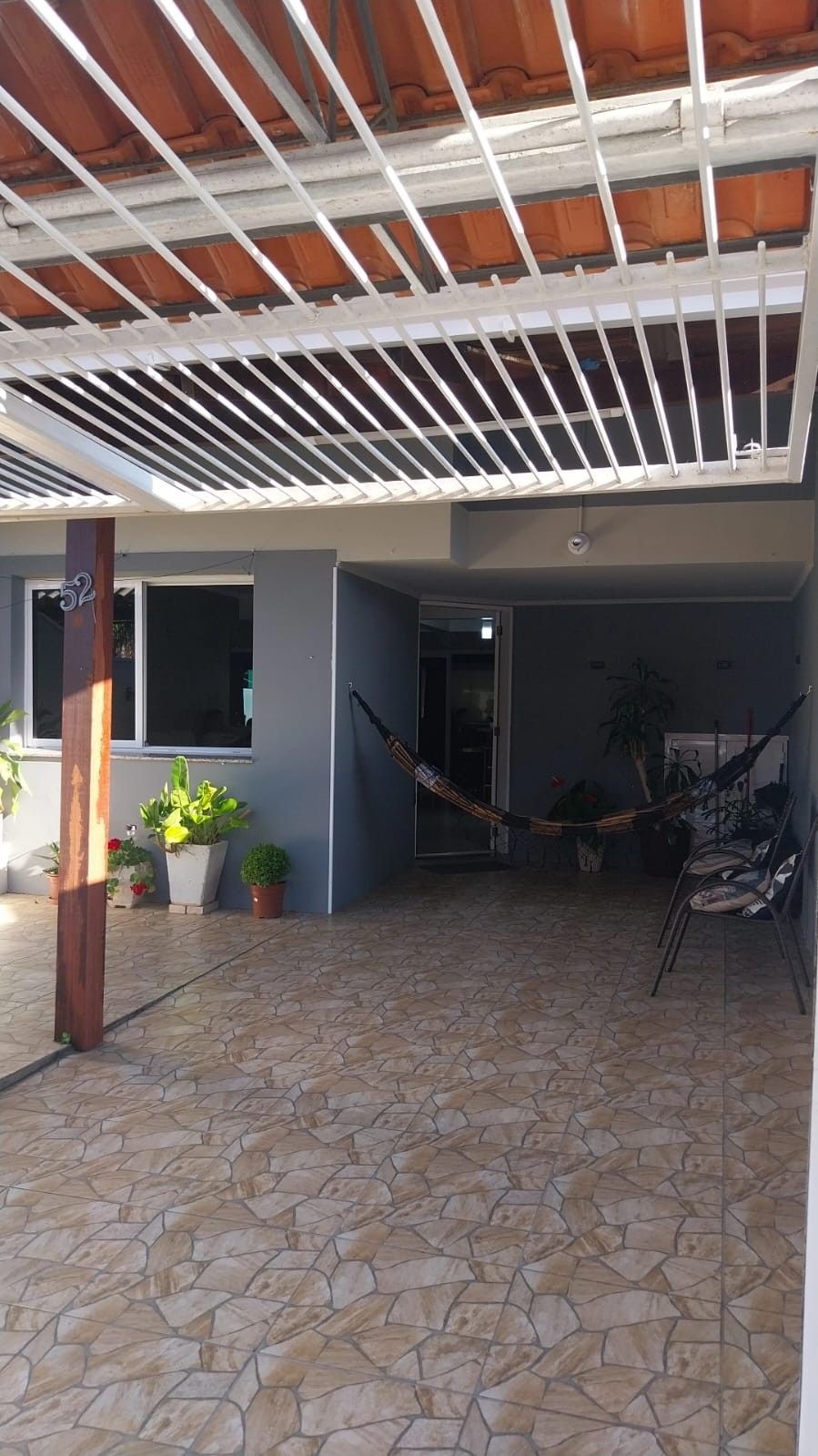 Casa à venda com 3 quartos, 110m² - Foto 1