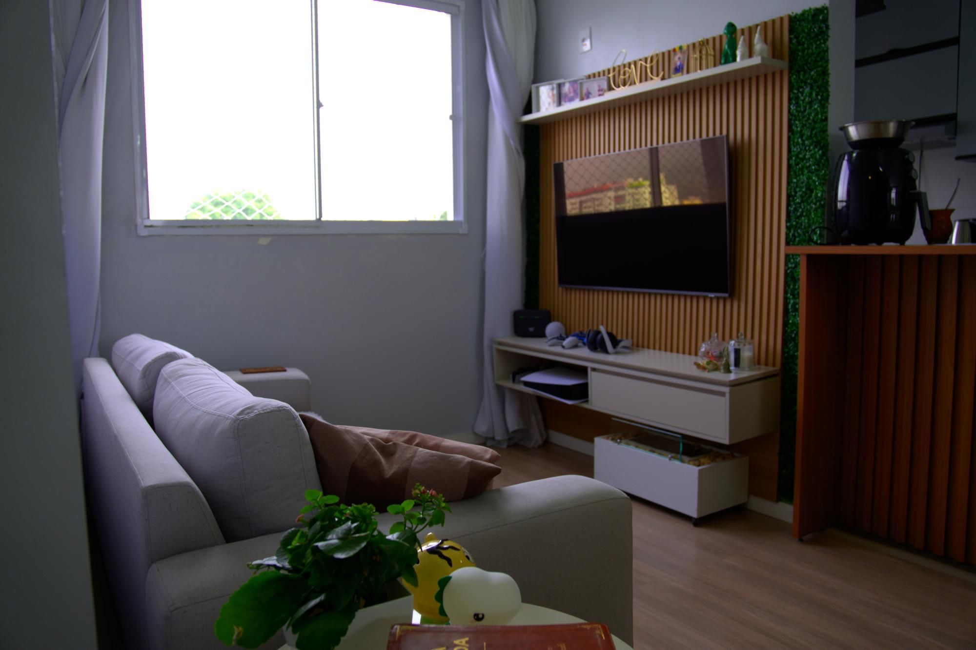 Apartamento, 2 dormitórios no bairro Tristeza em Porto Alegre para Comprar