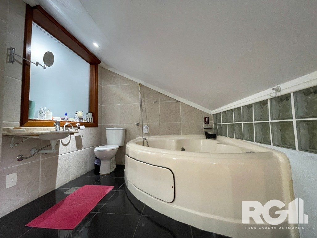 Casa de Condomínio à venda com 4 quartos, 323m² - Foto 30