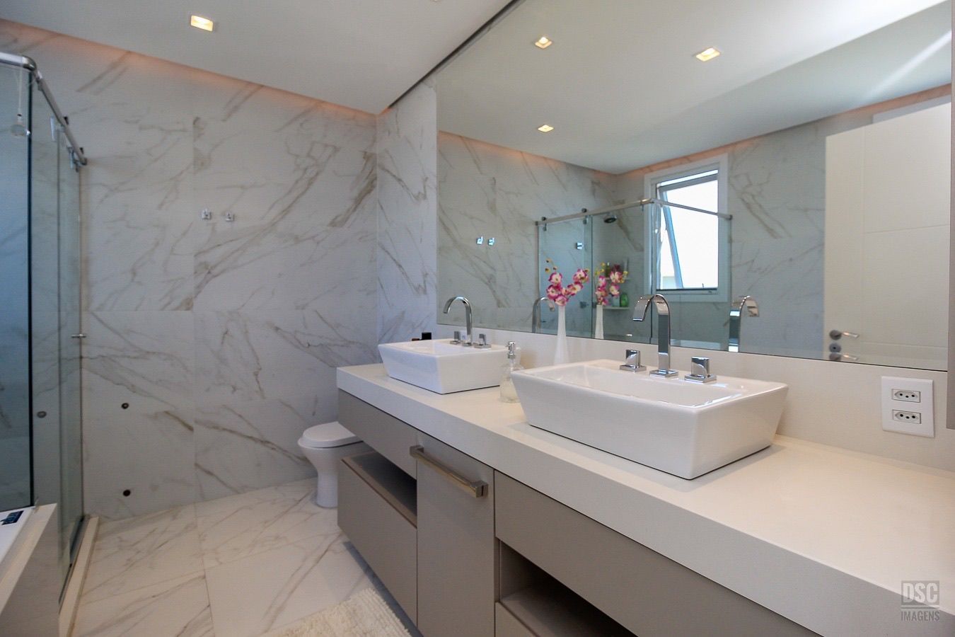 Casa de Condomínio à venda com 4 quartos, 353m² - Foto 20