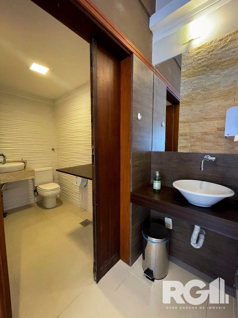 Casa de Condomínio à venda com 4 quartos, 323m² - Foto 43