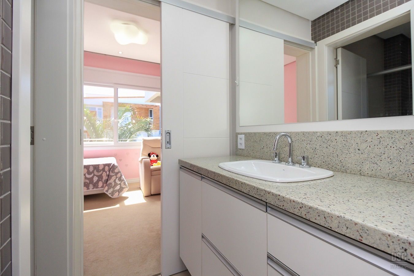 Casa de Condomínio à venda com 4 quartos, 353m² - Foto 27