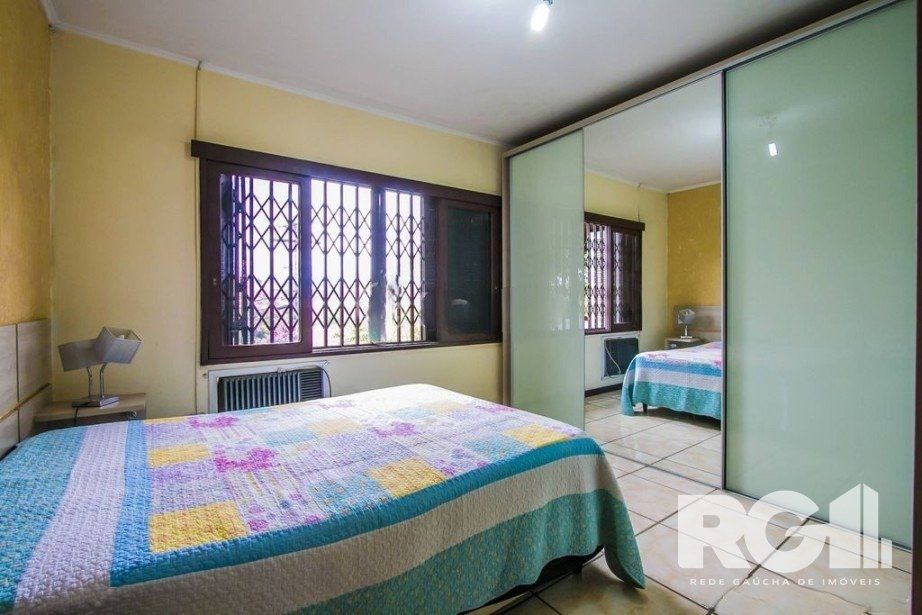 Casa, 5 quartos, 215 m² - Foto 9