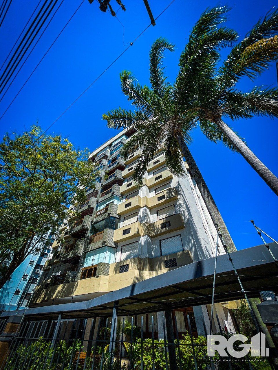 Apartamento à venda com 97m², 2 quartos, 1 suíte, 1 vaga no bairro Petrópolis em Porto Alegre