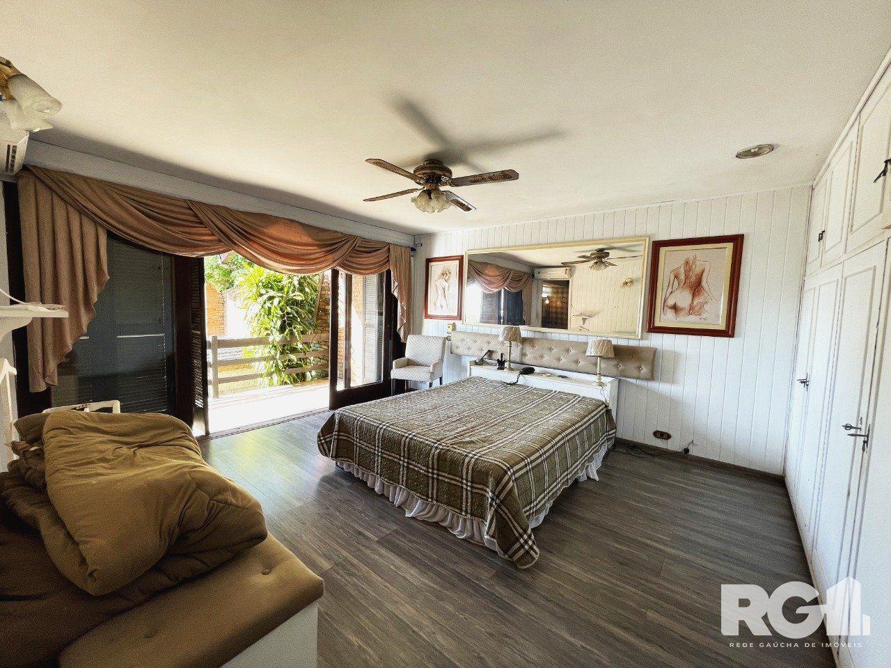 Casa à venda com 4 quartos, 364m² - Foto 9