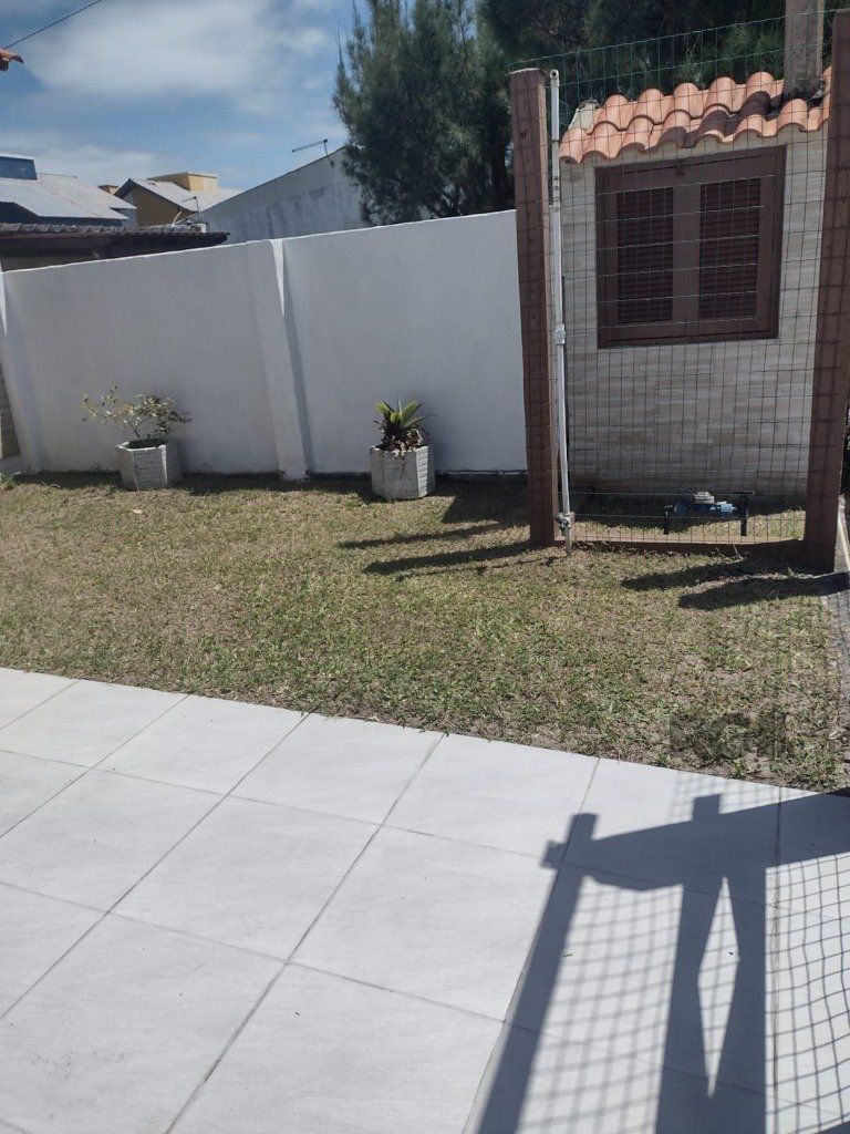 Casa à venda com 2 quartos, 57m² - Foto 9