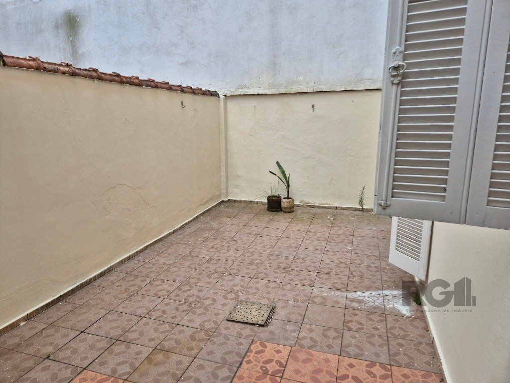 Apartamento à venda com 2 quartos, 67m² - Foto 6