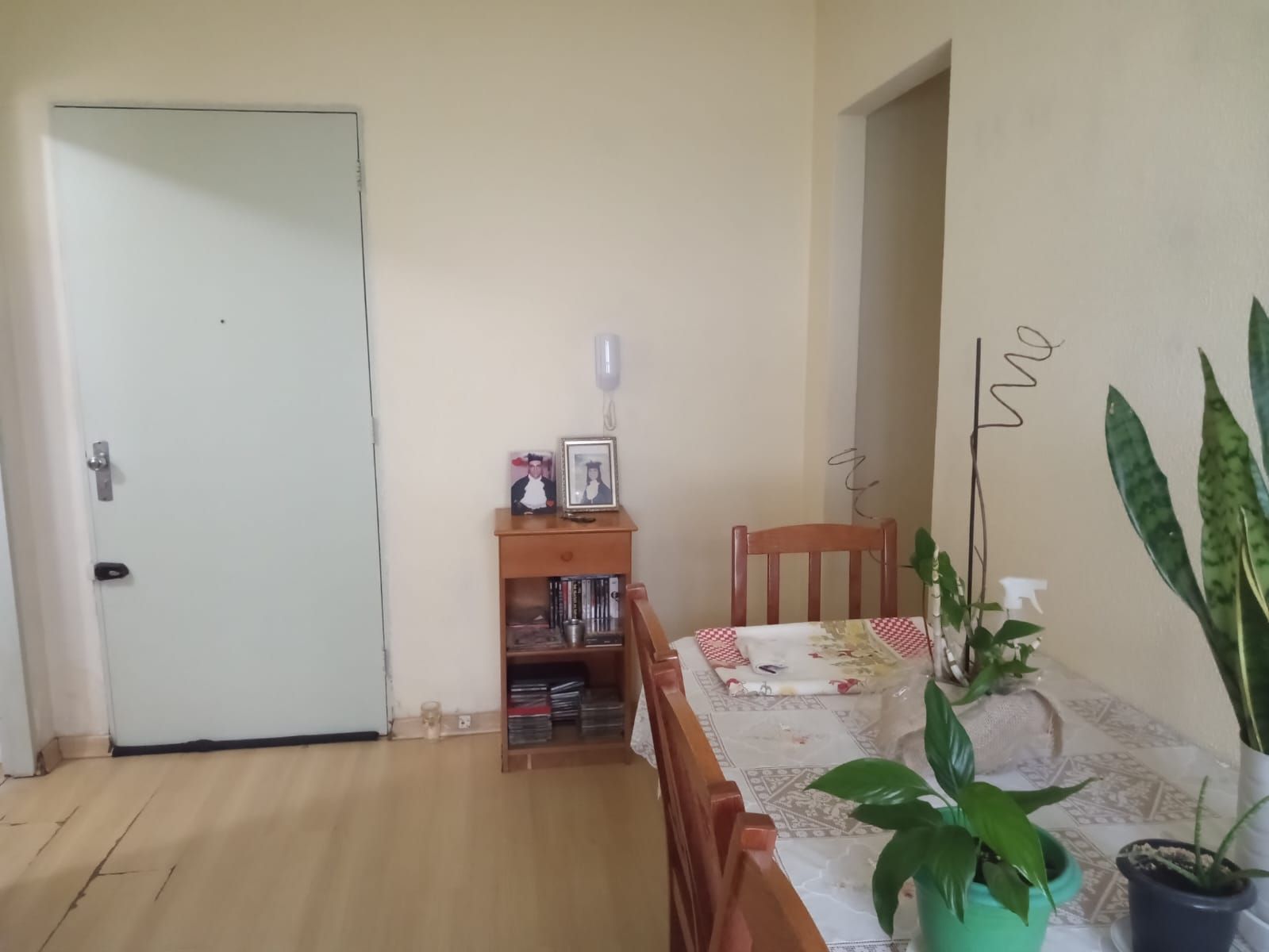 Apartamento dois dormitórios, vaga rotativa Bairro cavalhada