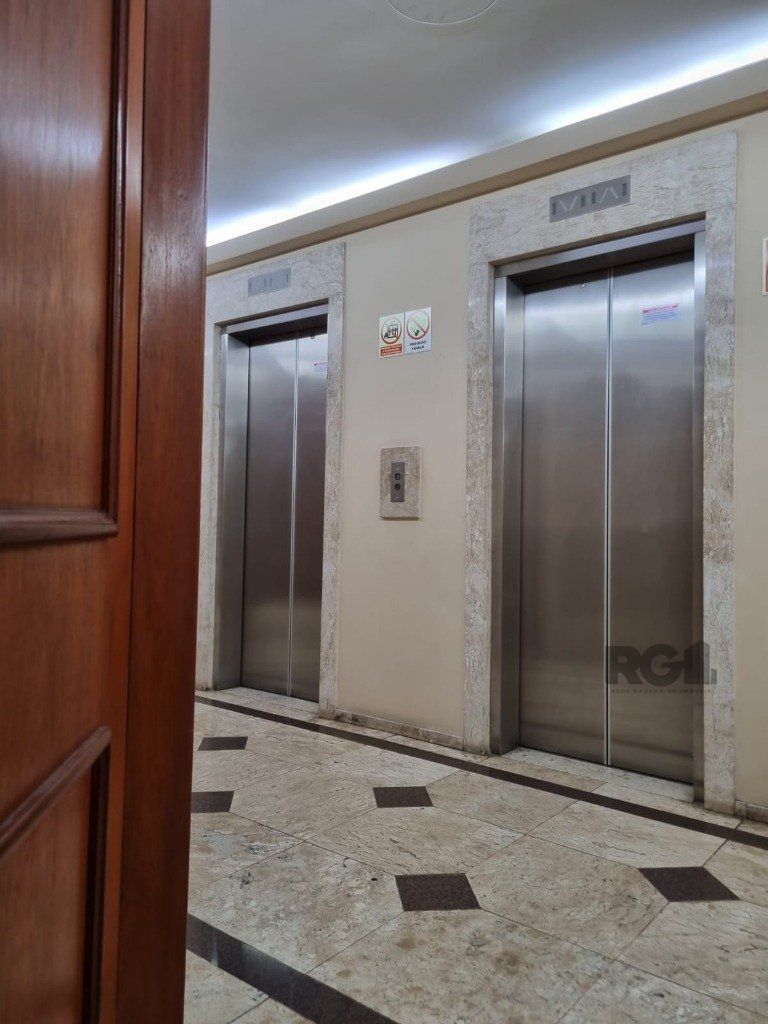 Conjunto Comercial-Sala à venda com 2 quartos, 40m² - Foto 17