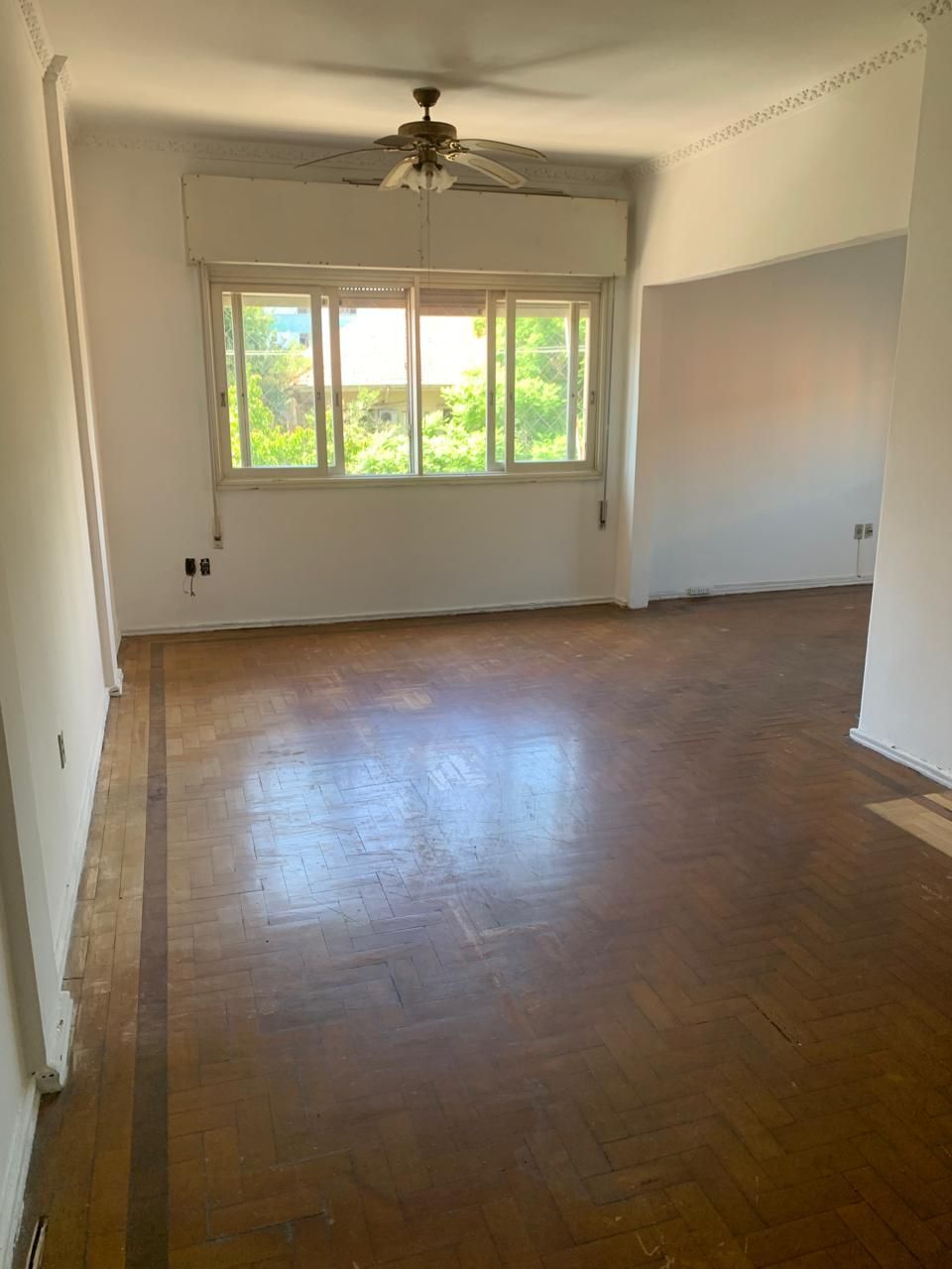 Apartamento três dormitórios Bairro Santana