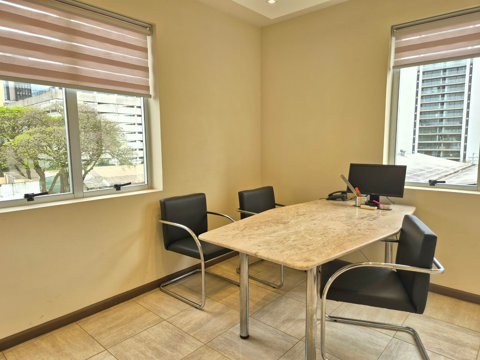 Sala comercial, 3 salas, à venda, 64 m², Menino Deus - Porto Alegre — foto 4