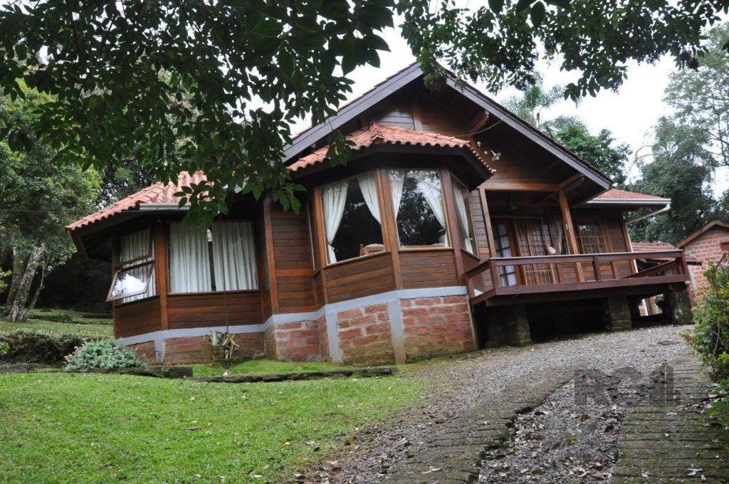 Chácara à venda com 3 quartos, 156m² - Foto 1