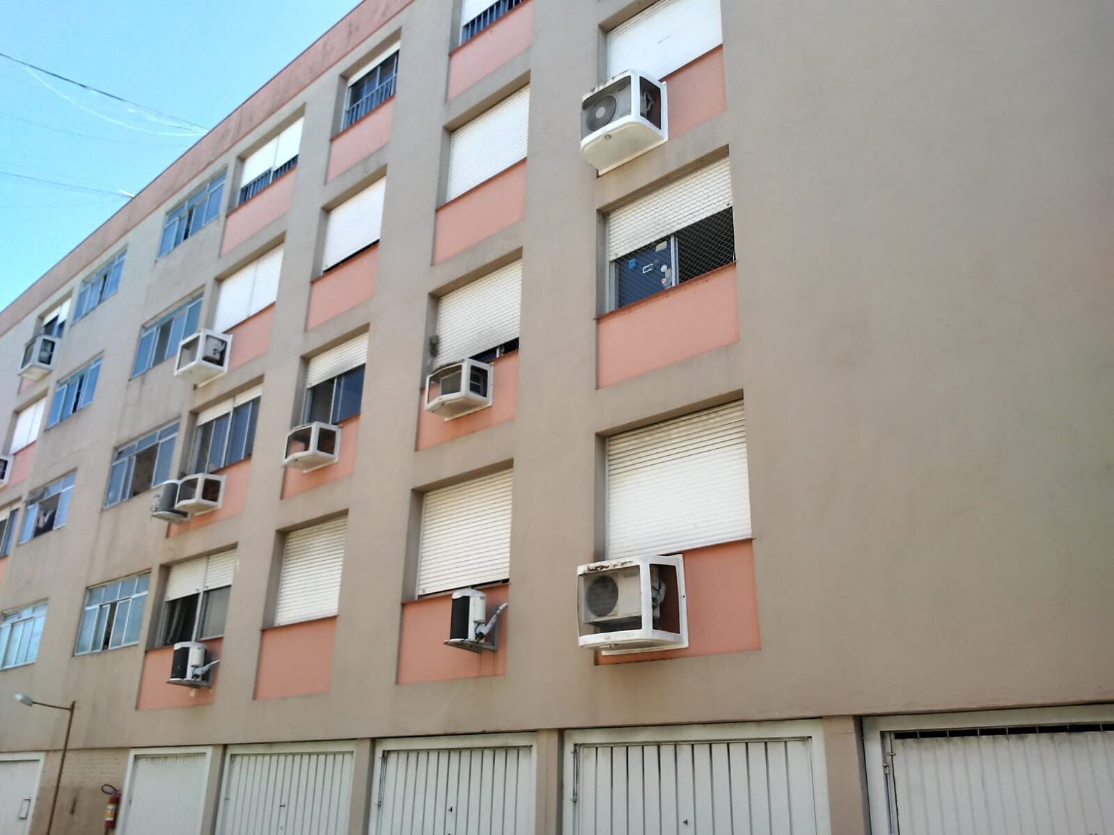Apartamento à venda com 51m², 2 quartos, 2 vagas no bairro Cristal em Porto Alegre