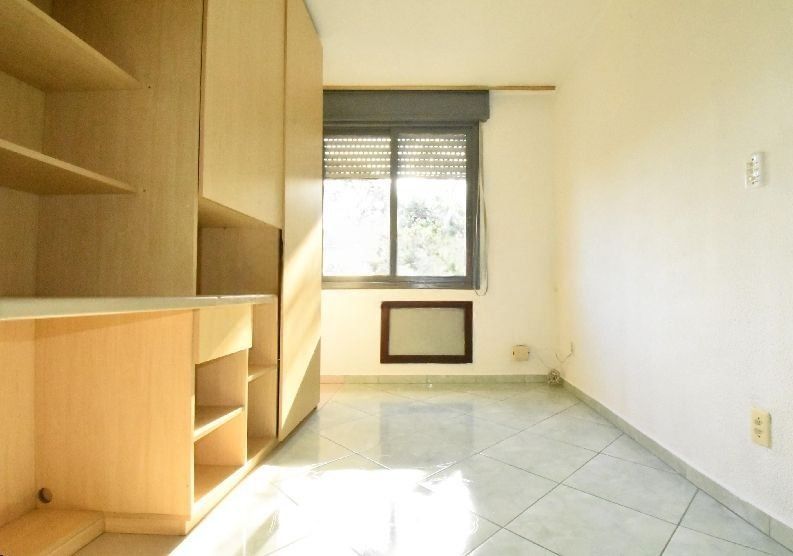 ÓTIMO APARTAMENTO DE UM DORMITÓRIO NO BAIRRO CAVALHADA