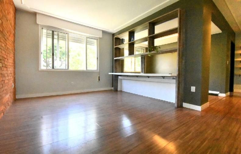Apartamento 2 D , 1 suite com vaga coberta