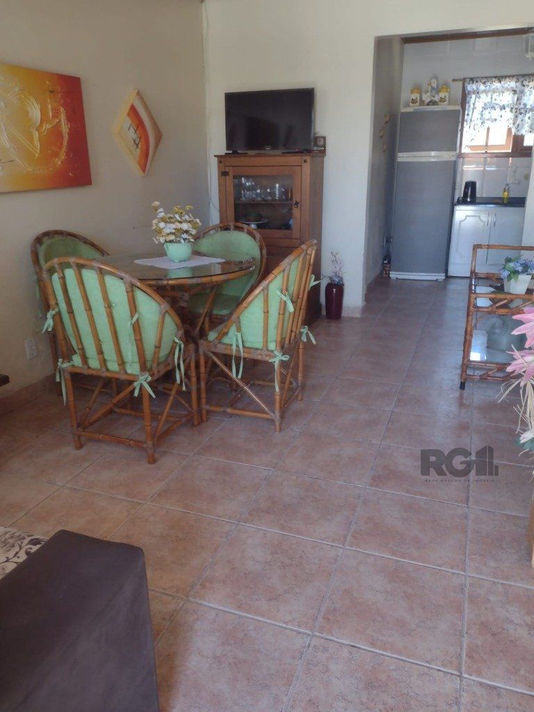 Casa à venda com 2 quartos, 57m² - Foto 22