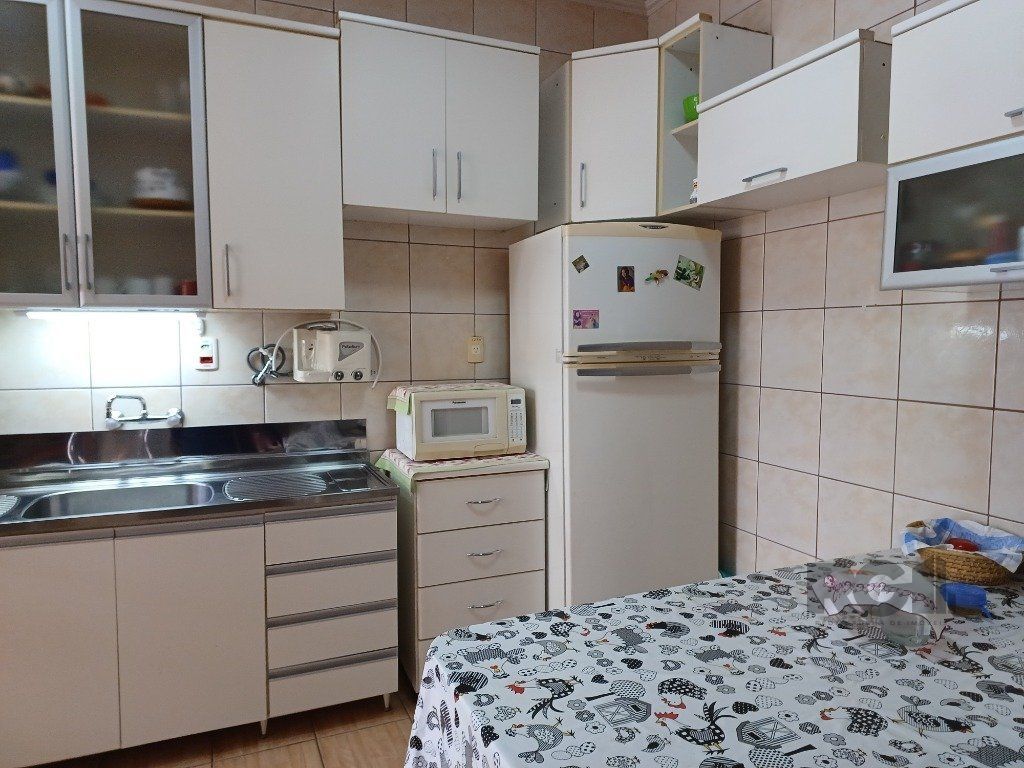 Casa à venda com 3 quartos, 231m² - Foto 14