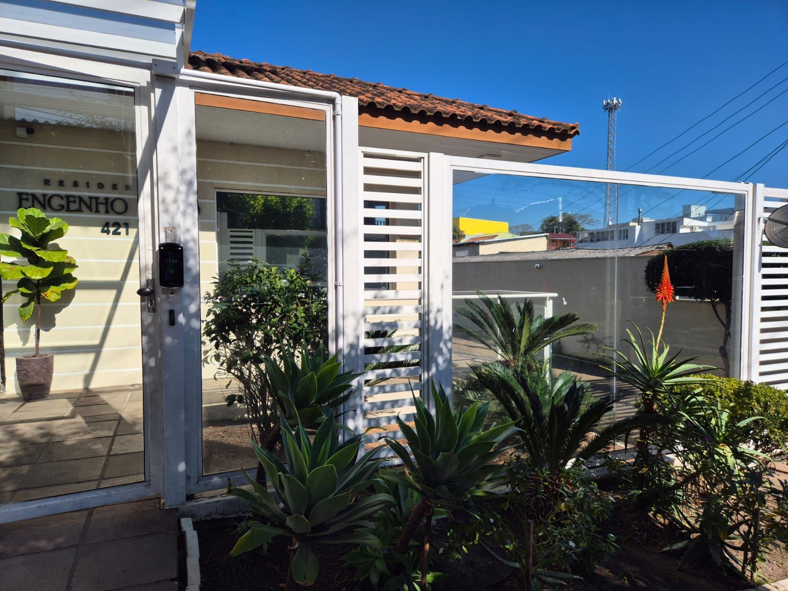 Casa em condomínio com infra