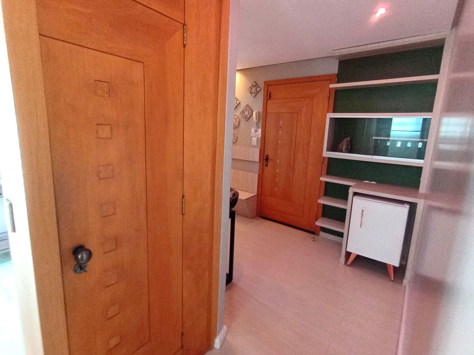 Sala Comercial, 2 salas, à venda, 46 m², Três Figueiras - Porto Alegre — foto 2