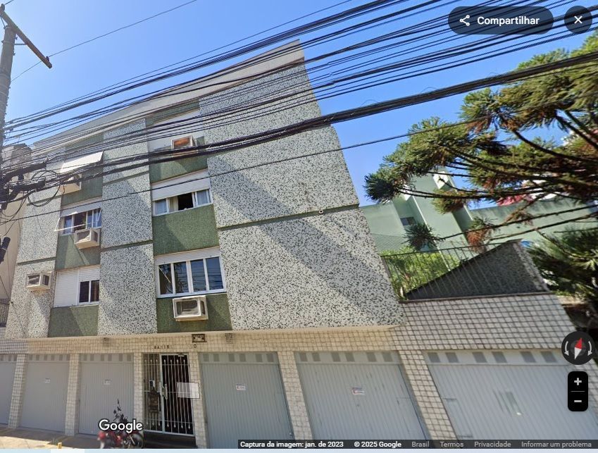 Apartamento à venda com 93m², 3 quartos, 1 vaga no bairro Menino Deus em Porto Alegre