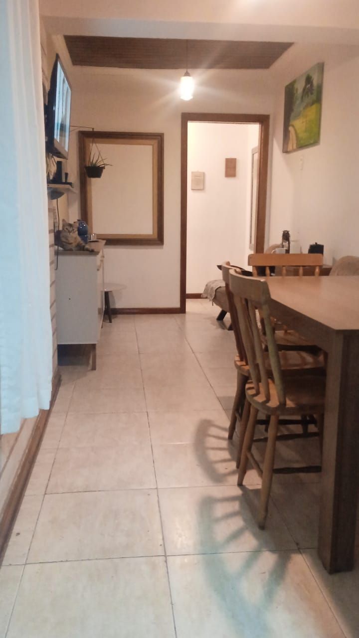 Excelente Oportunidade!! Casa no Jardim Carvalho com 4d (1 suite), 2 banheiros e garagem!!Valor R$ 460.000,00!! — foto 4