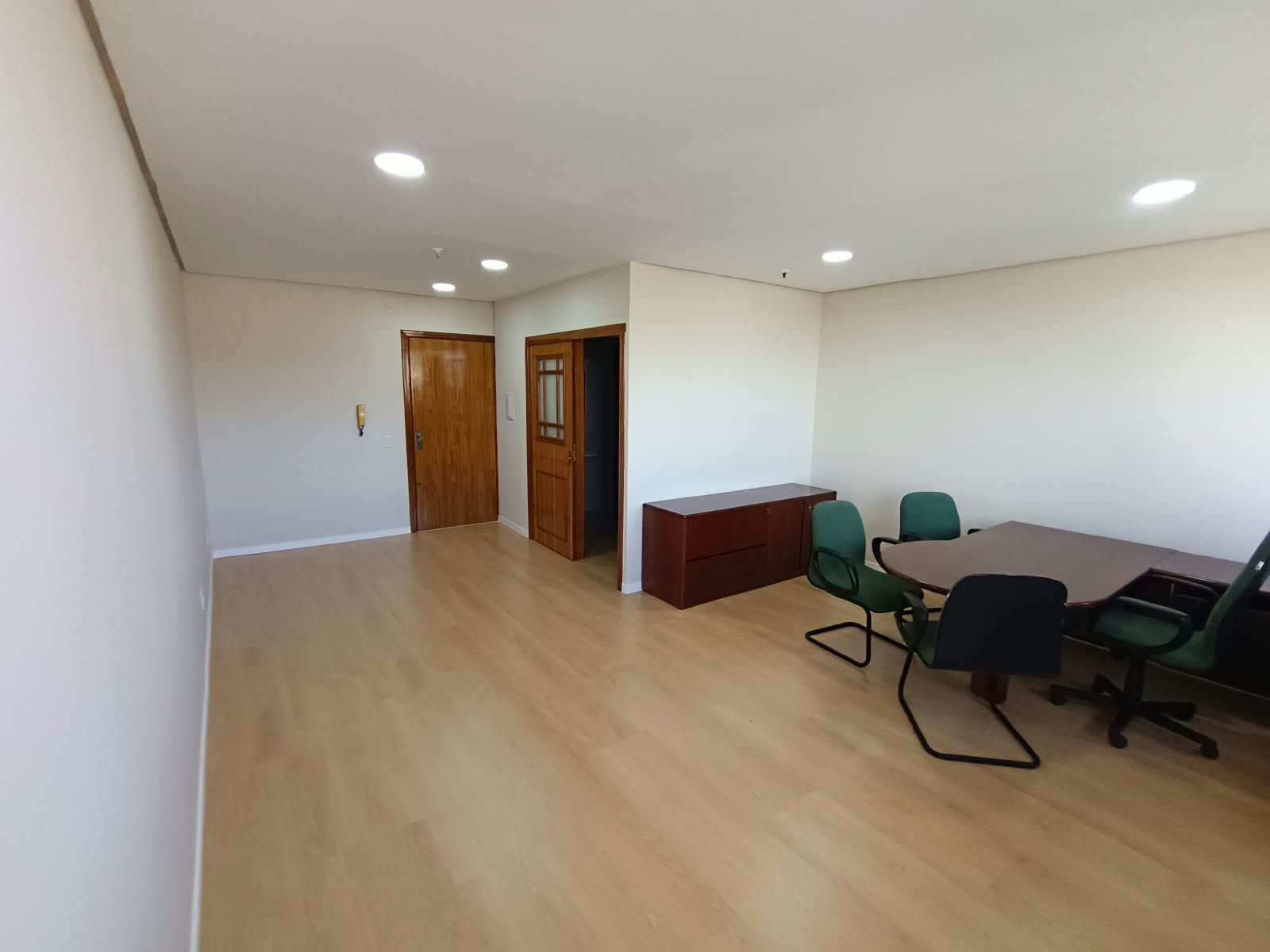 Sala Comercial, 2 salas, à venda, 91 m², Menino Deus - Porto Alegre — foto 4