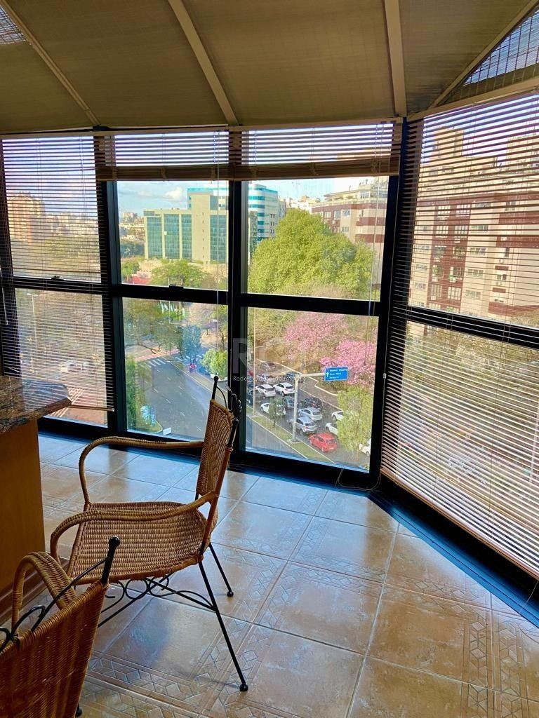 Sala Comercial à venda com 30m² no bairro Rio Branco em Porto Alegre