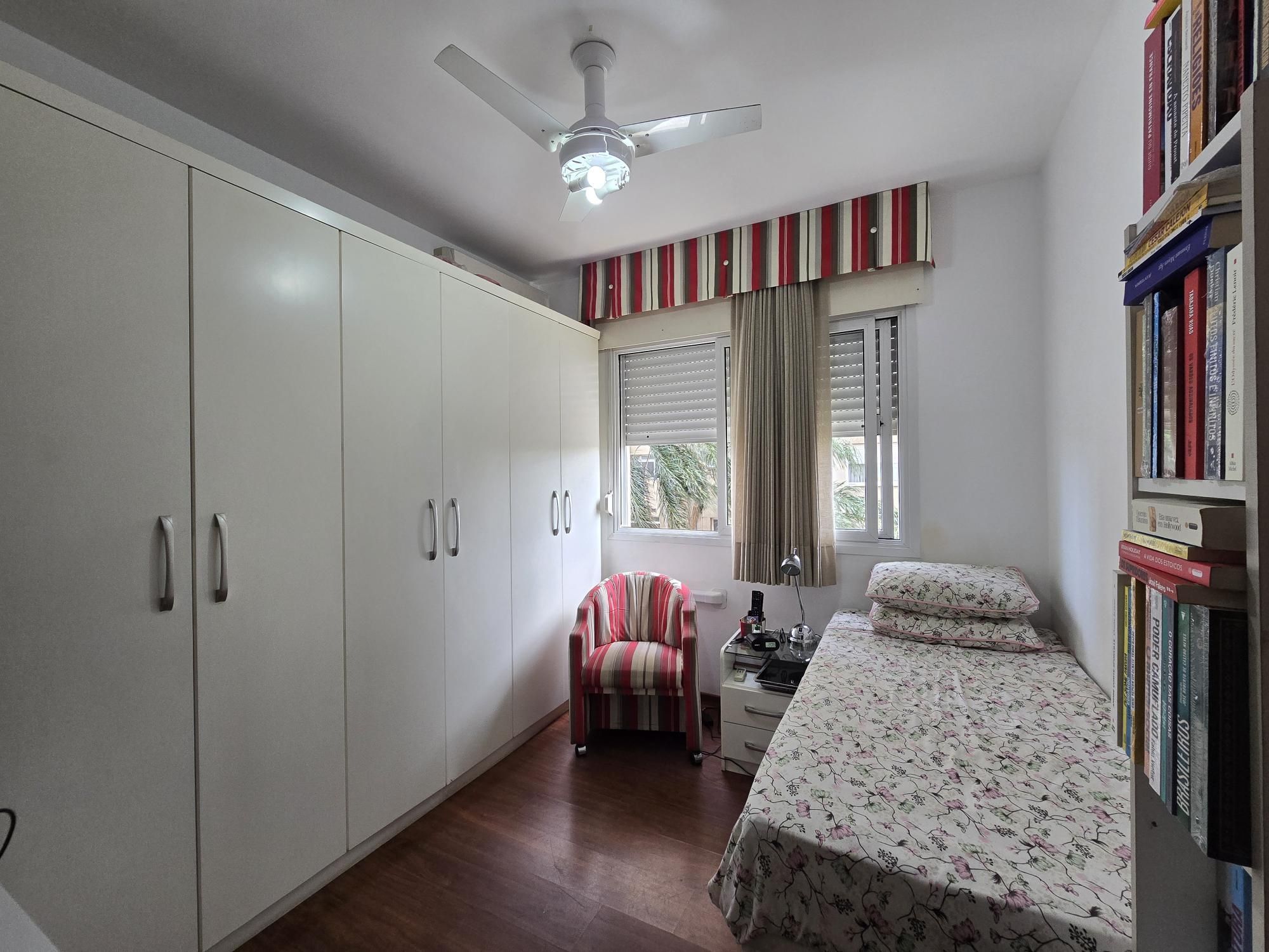Apartamento à venda com 3 quartos, 99m² - Foto 8