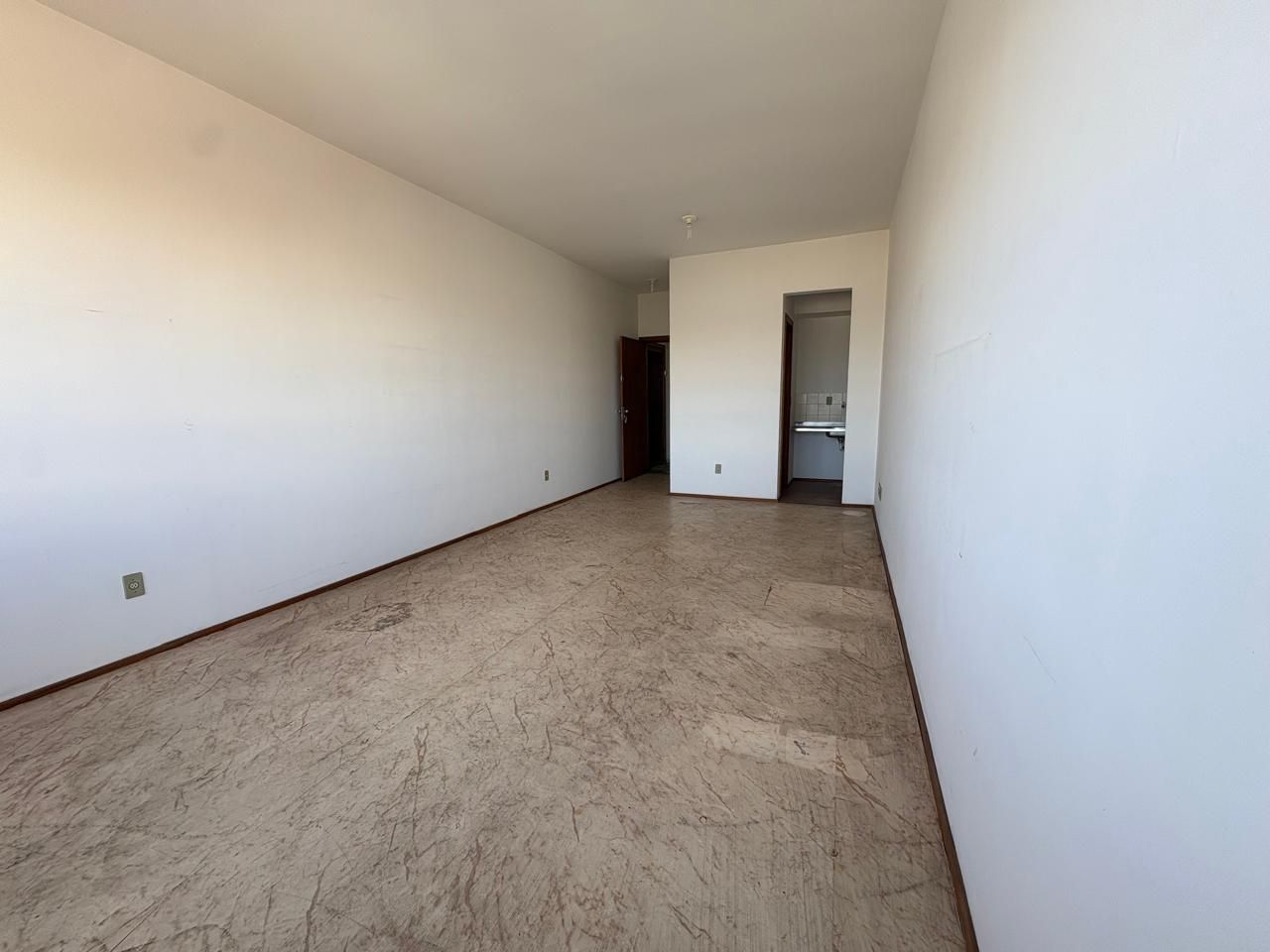 Conjunto Comercial-Sala à venda com 1 quarto, 31m² - Foto 4