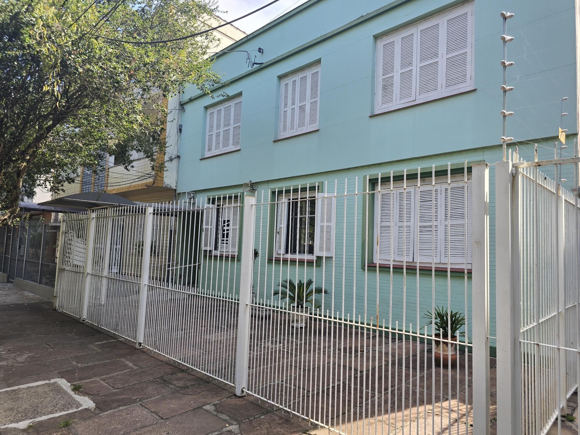 Apartamento à venda com 46m², 1 quarto no bairro Menino Deus em Porto Alegre