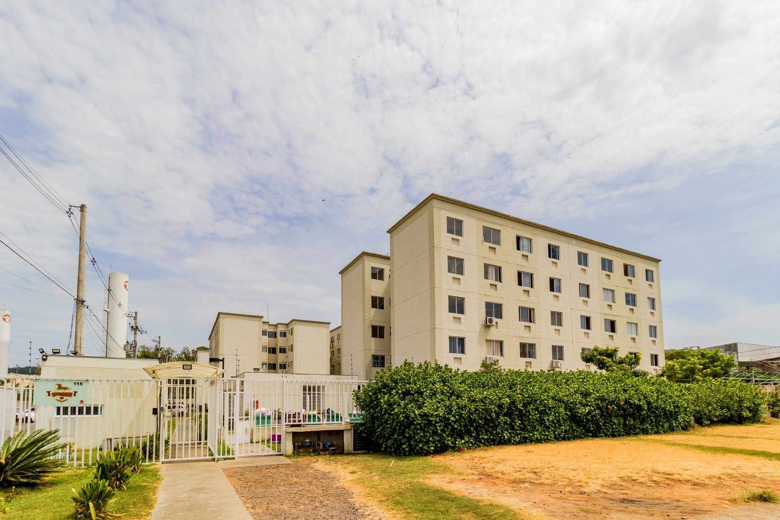 Apartamento à venda com 40m², 2 quartos, 1 vaga no bairro Mário Quintana em Porto Alegre