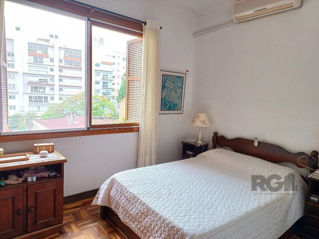 Casa à venda com 3 quartos, 231m² - Foto 10
