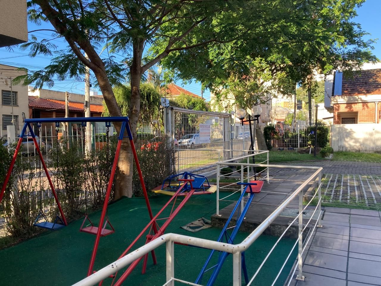Apartamento à venda com 2 quartos, 50m² - Foto 30